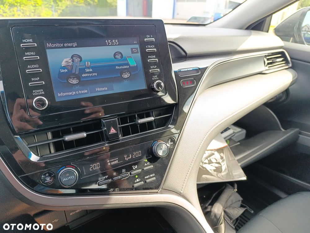 Toyota Camry 2.5 Hybrid Comfort CVT - 19