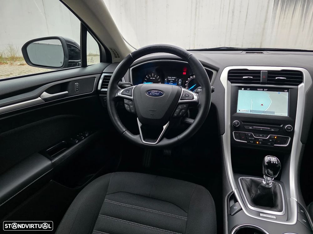 Ford Mondeo SW 1.5 TDCi Business Plus ECOnetic - 39