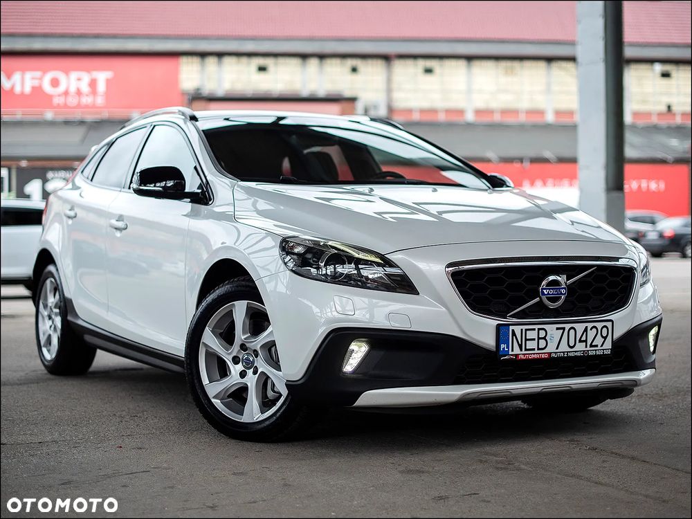 Volvo V40 Cross Country - 2