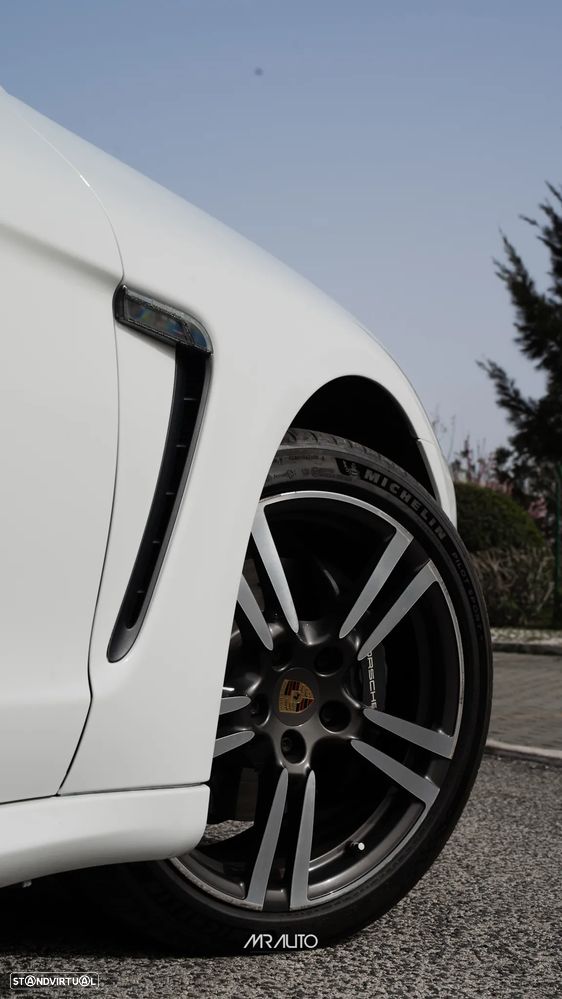 Porsche Panamera Standard - 6