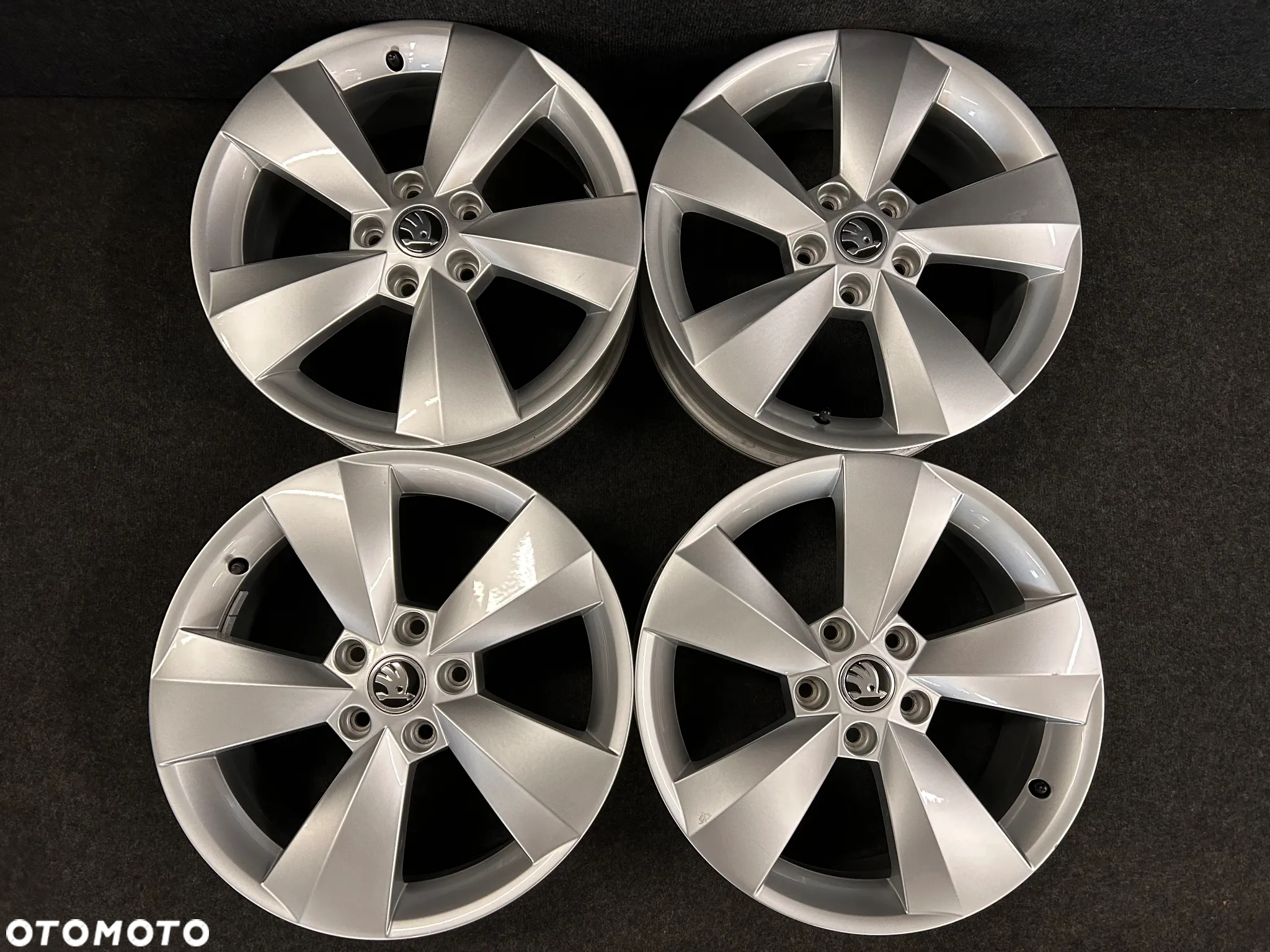 Alufelgi Skoda Kodiaq, Karoq, Octavia III, IV 17 cali 5x112 4szt. Ładne! - 2