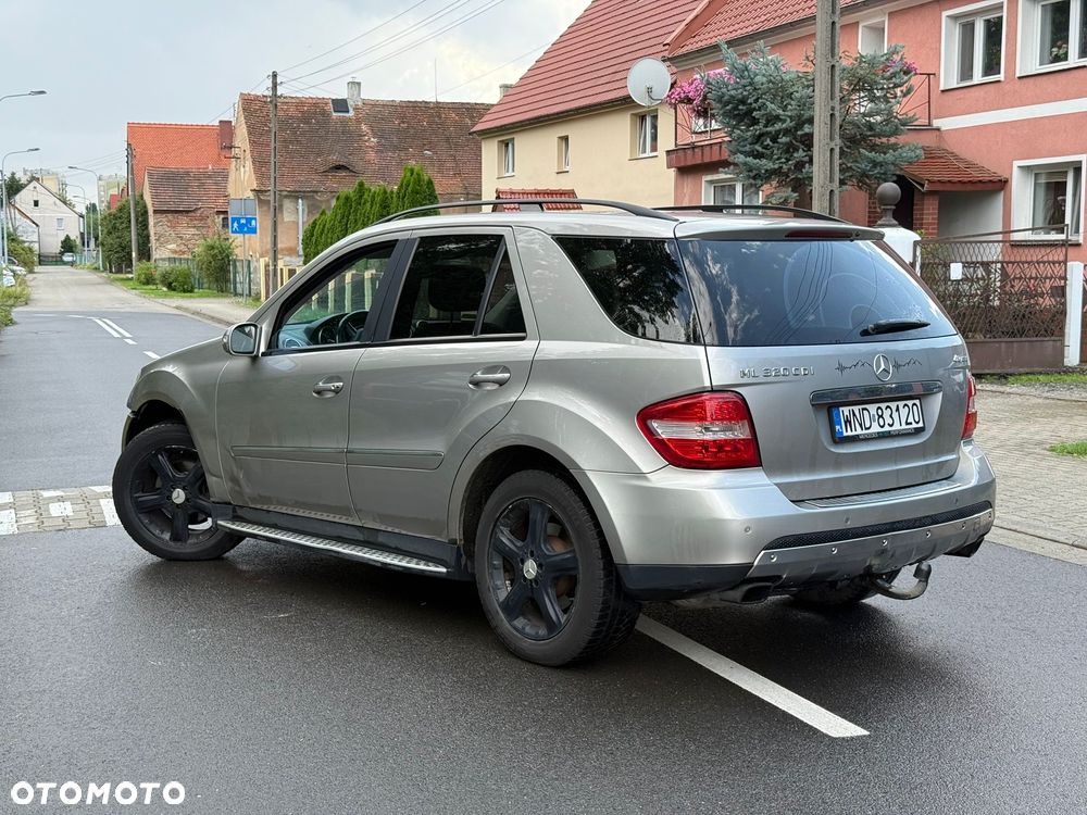 Mercedes-Benz ML 320 CDI 4-Matic