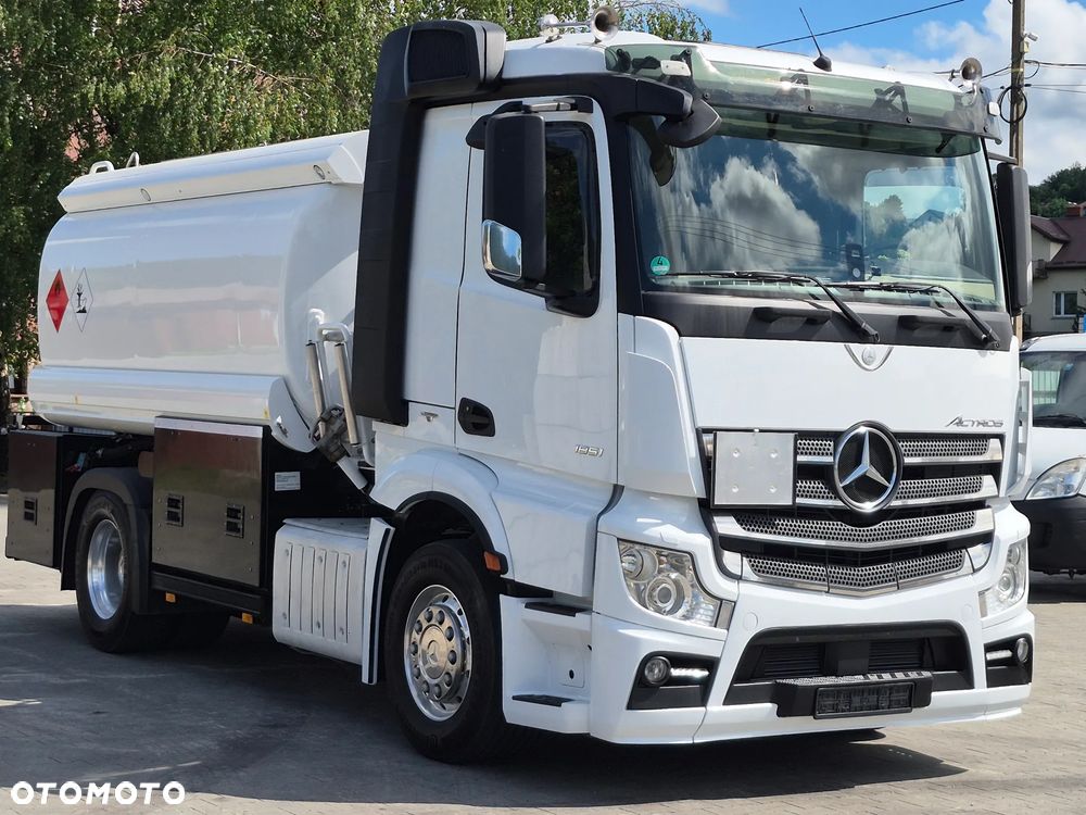 Mercedes-Benz AUTOCYSTERNA MERCEDES ACTROS 18510 - 4