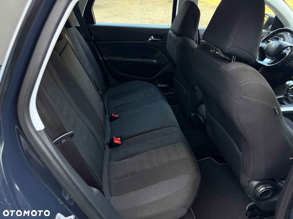 Peugeot 308 BlueHDi 120 Stop & Start Business-Line - 22