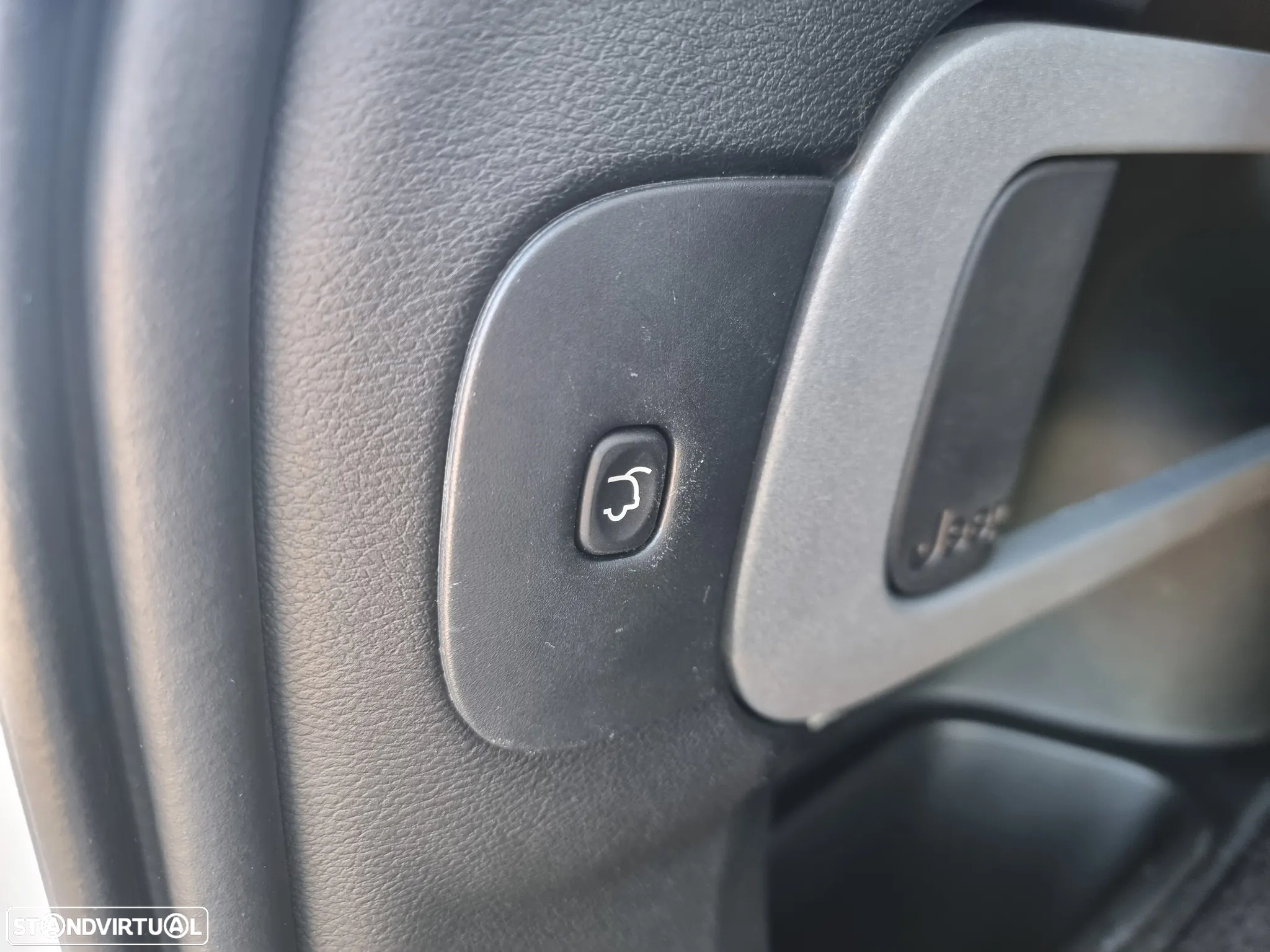 Jeep Cherokee 2.0 CRD Limited - 25