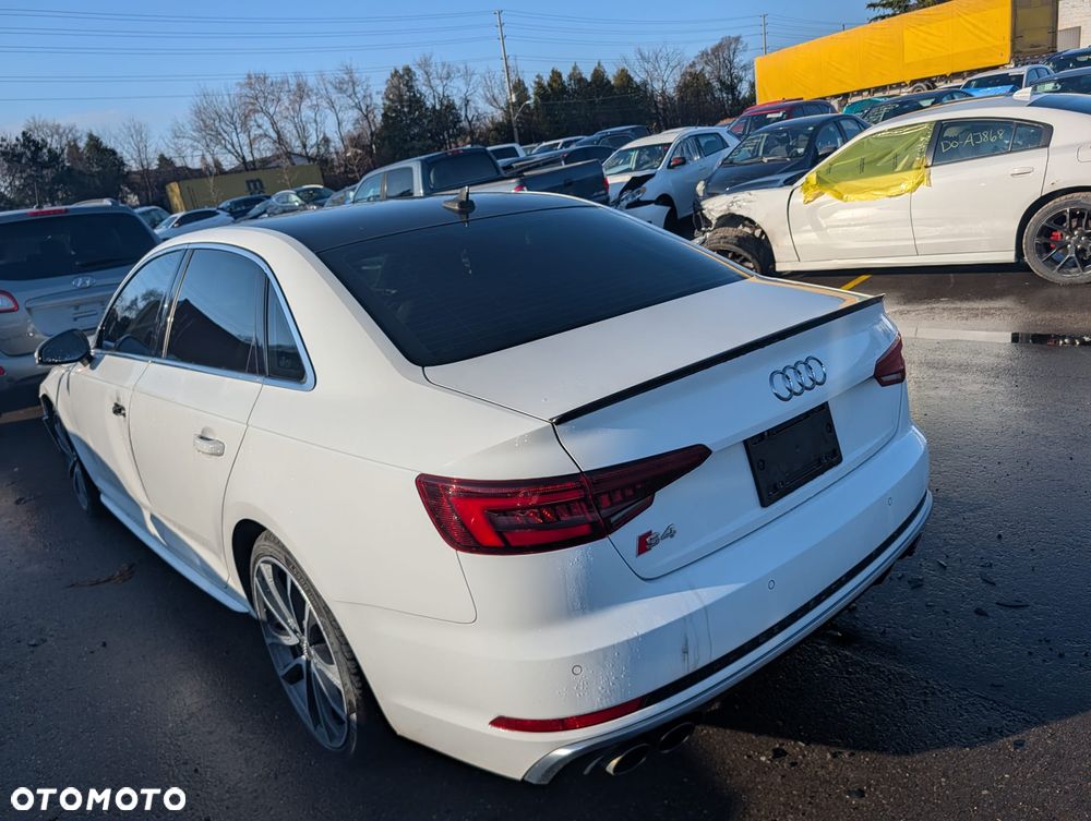 Audi S4 Limousine - 7