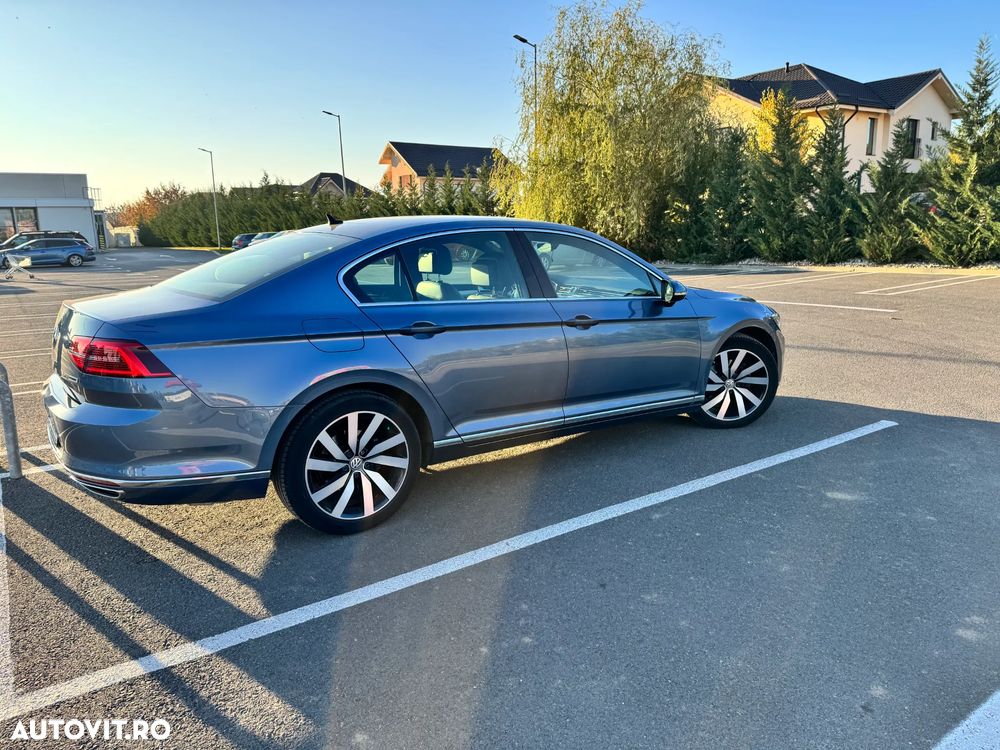 Volkswagen Passat 2.0 TSI DSG Highline - 3