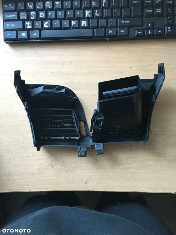 MERCEDES W211 KRATKA NAWIEWU PRAWA LEWA  2118301154 - 3