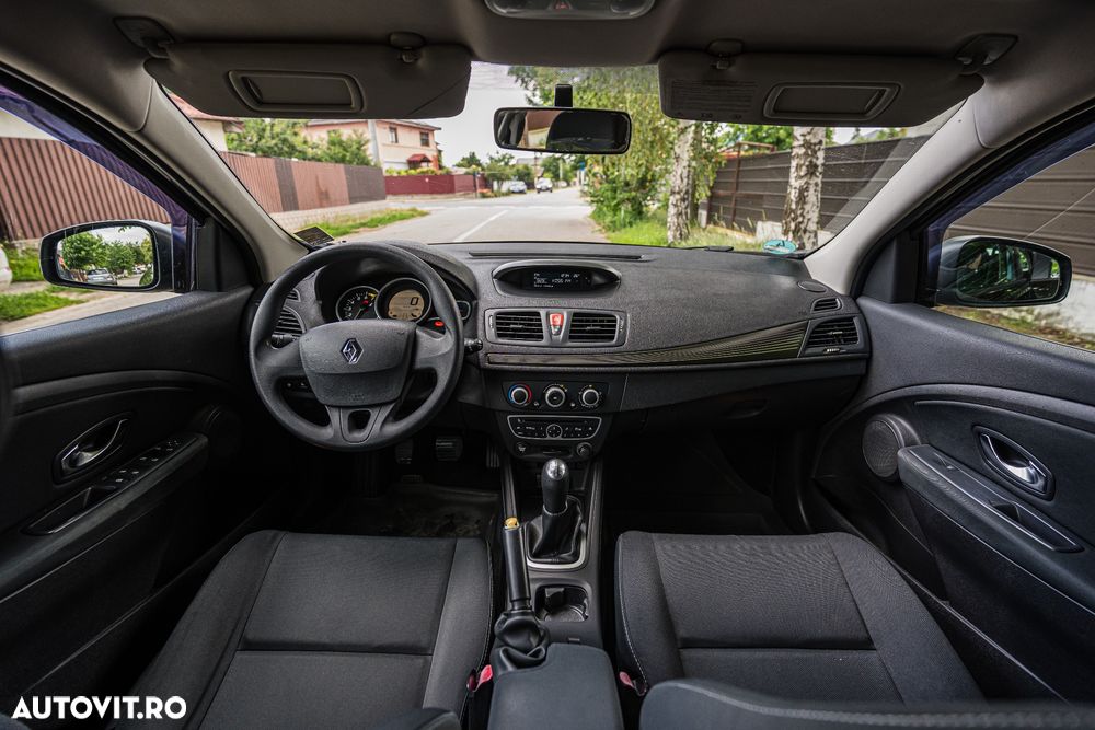 Renault Megane 1.6 16V 100 Expression - 8