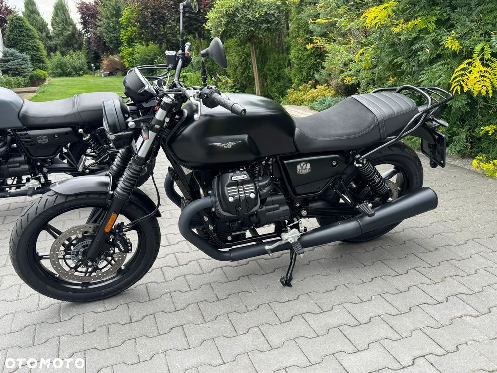Moto Guzzi V7 - 4