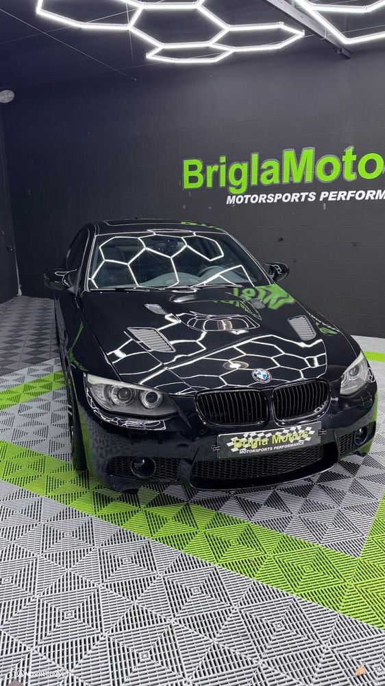 BMW 320 d Coupe Edição M - 34