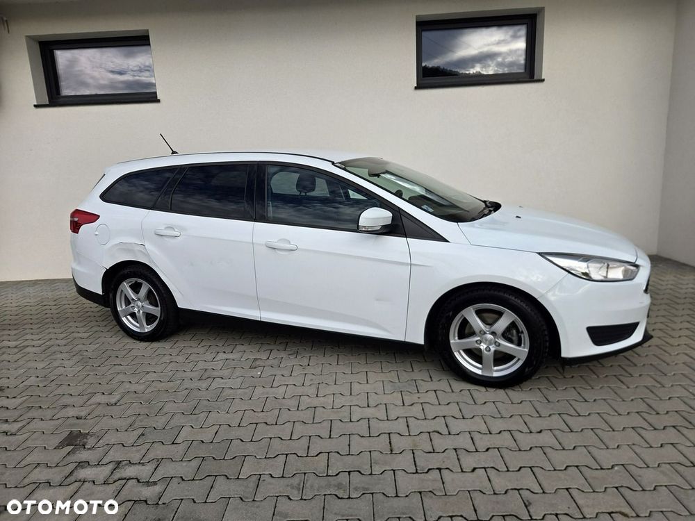 Ford Focus - 18