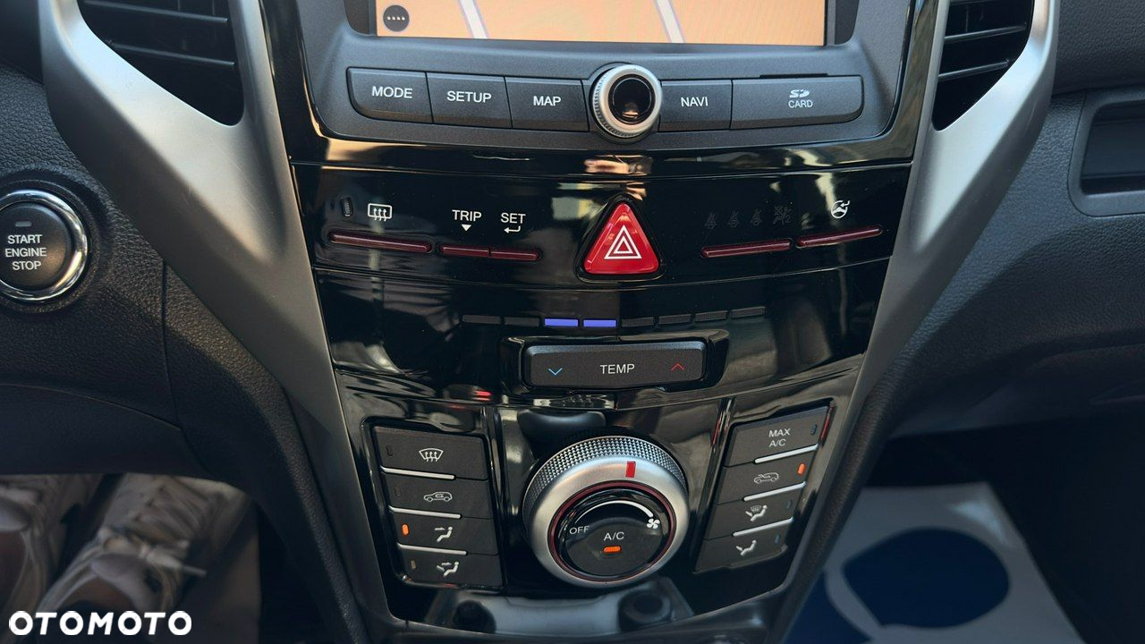 SsangYong/KGM Tivoli - 23