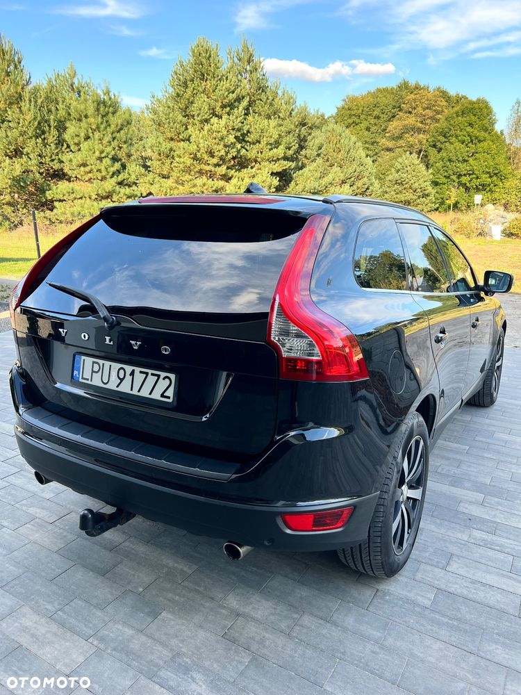 Volvo XC 60 - 4