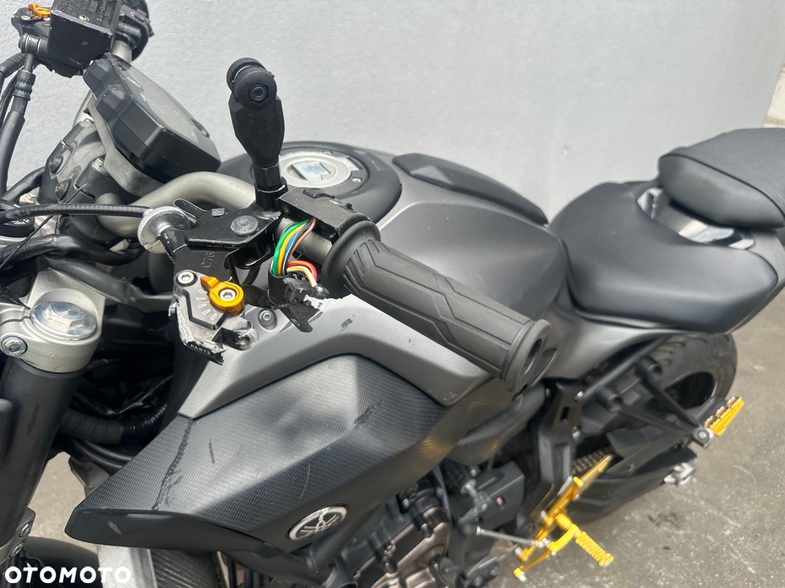 Yamaha MT - 13