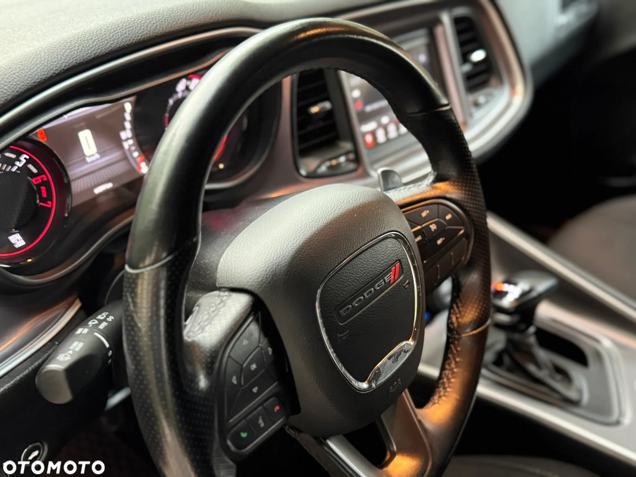 Dodge Challenger Automatik R/T Plus - 20