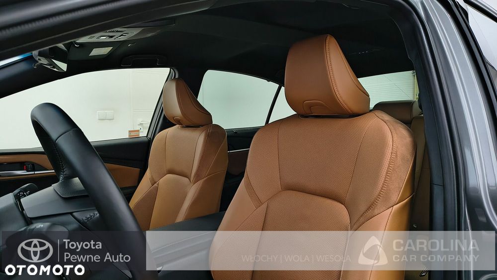 Toyota Camry 2025