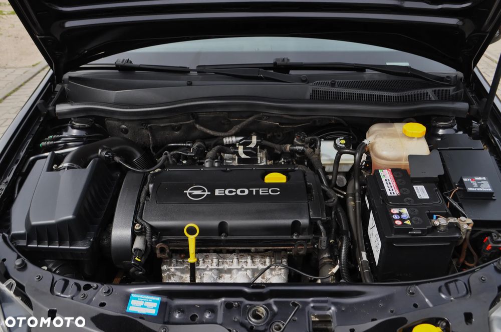 Opel Astra 1.6 Edition Sport - 28