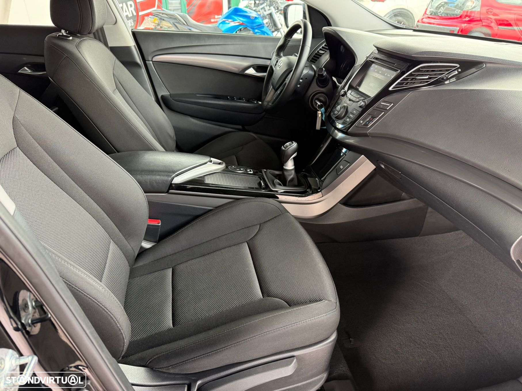 Hyundai i40 - 19