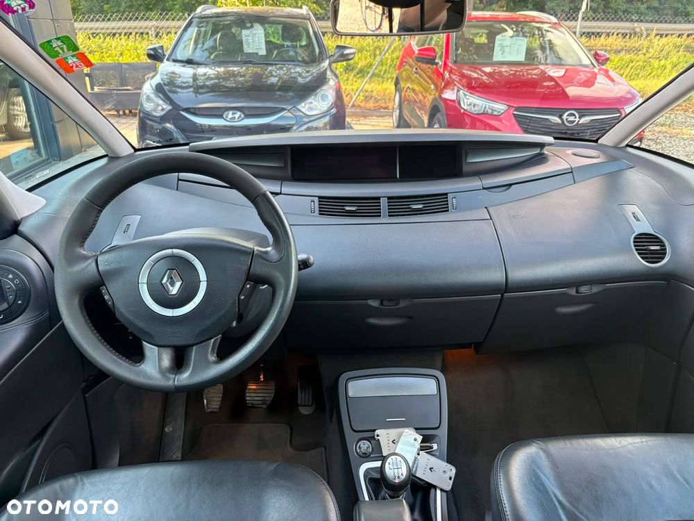 Renault Espace 2.0 Dynamique - 17