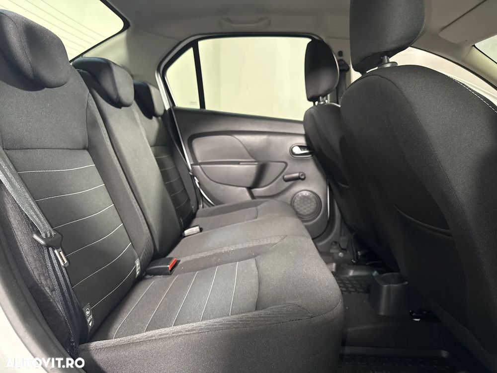 Dacia Logan - 13