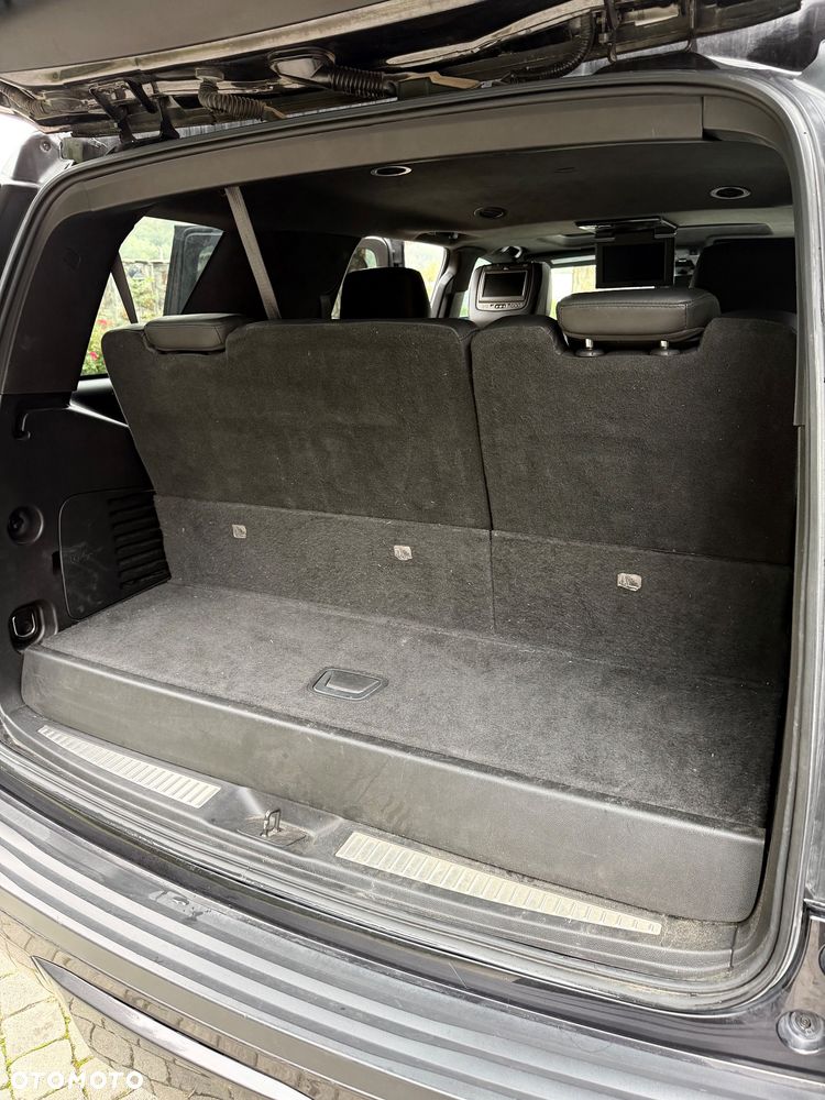 Cadillac Escalade - 27