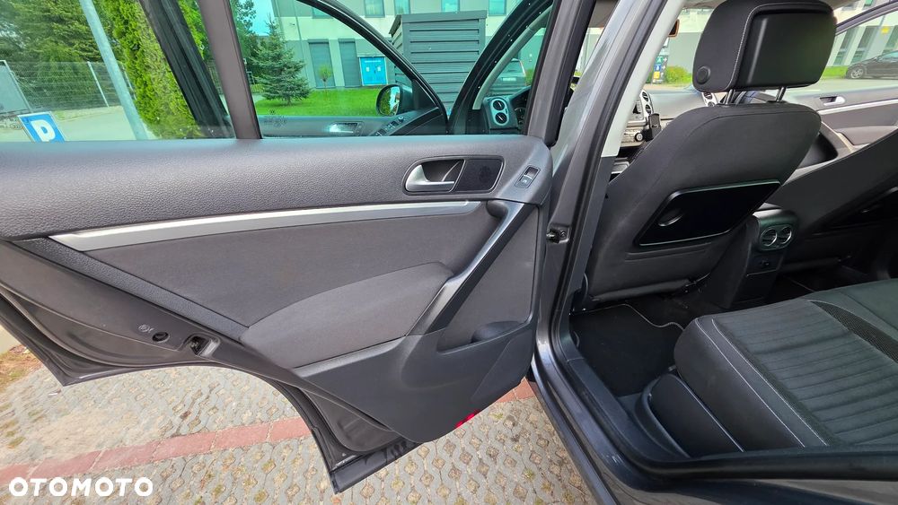 Volkswagen Tiguan 2.0 TDI 4Mot Sport&Style DSG - 20