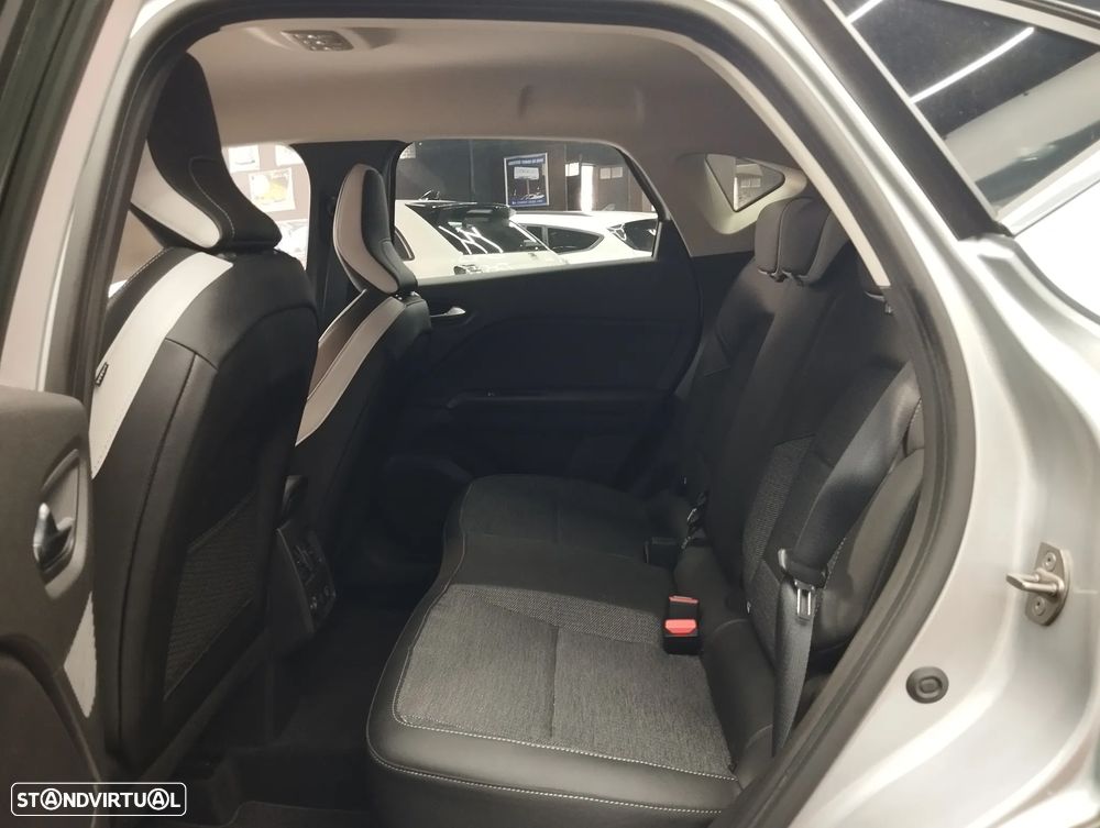 Renault Captur 1.0 TCe Techno Bi-Fuel - 14