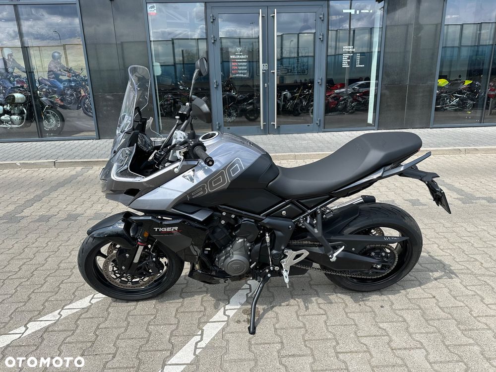Triumph Tiger - 3