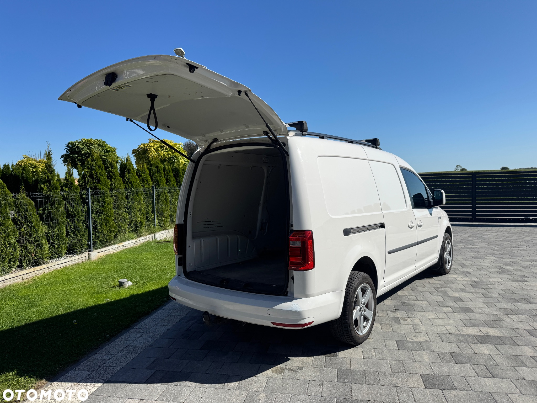 Volkswagen Caddy - 4