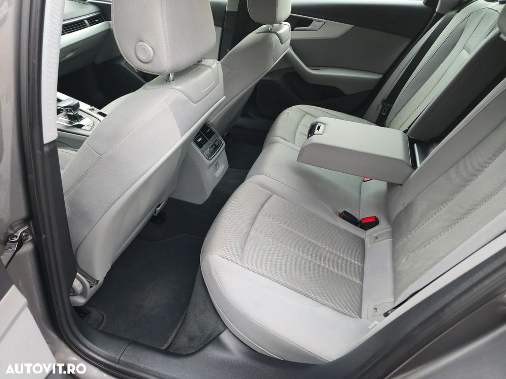 Audi A4 Avant 2.0 35 TDI S tronic MHEV Advanced - 29