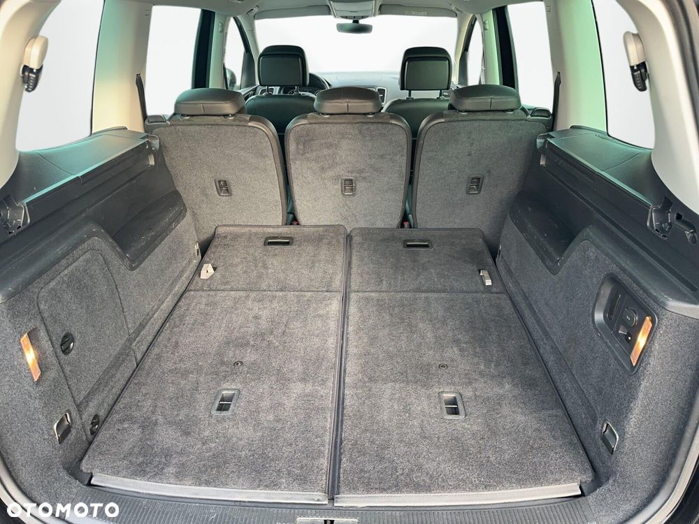 Volkswagen Sharan - 15