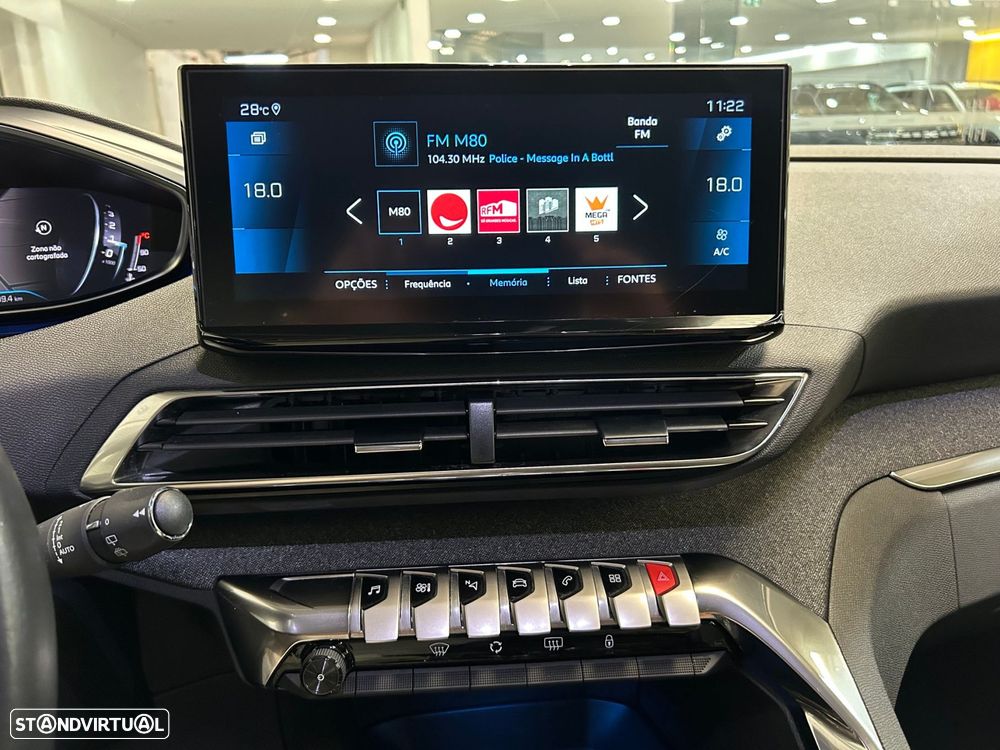 Peugeot 3008 1.2 PureTech Allure EAT8 - 26