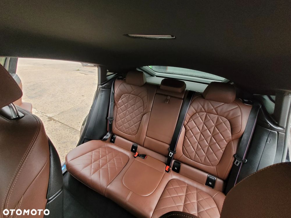 BMW X6 xDrive30d mHEV - 18