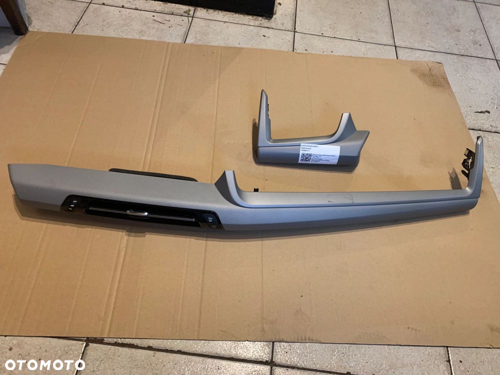 LISTWY OZDOBNE DEKORY DESKI BMW 2 U06 X1 U11 X2 U10 SREBRNY QUARZ MAT