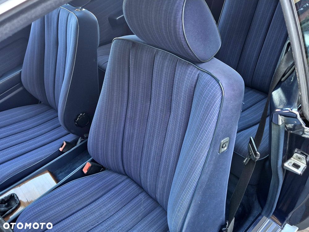 Mercedes-Benz W124 (1984-1993) - 14