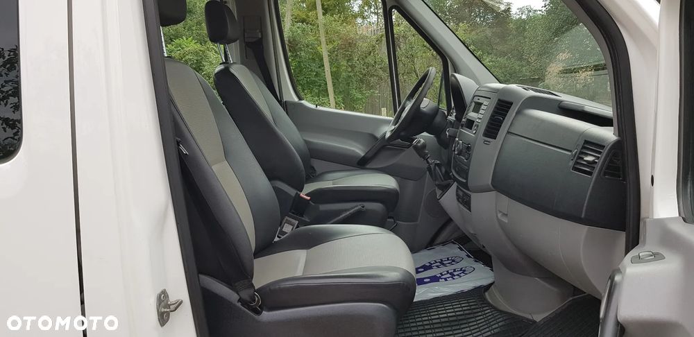 Volkswagen Crafter - 12
