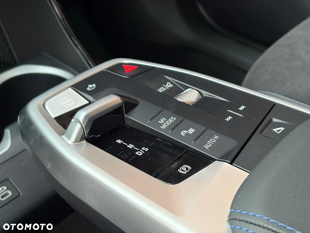 BMW X1 sDrive18i sport - 17