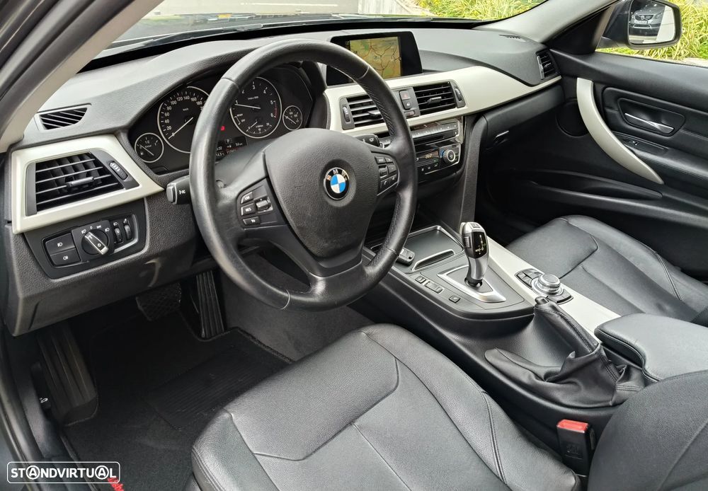 BMW 320 d Advantage Auto - 11