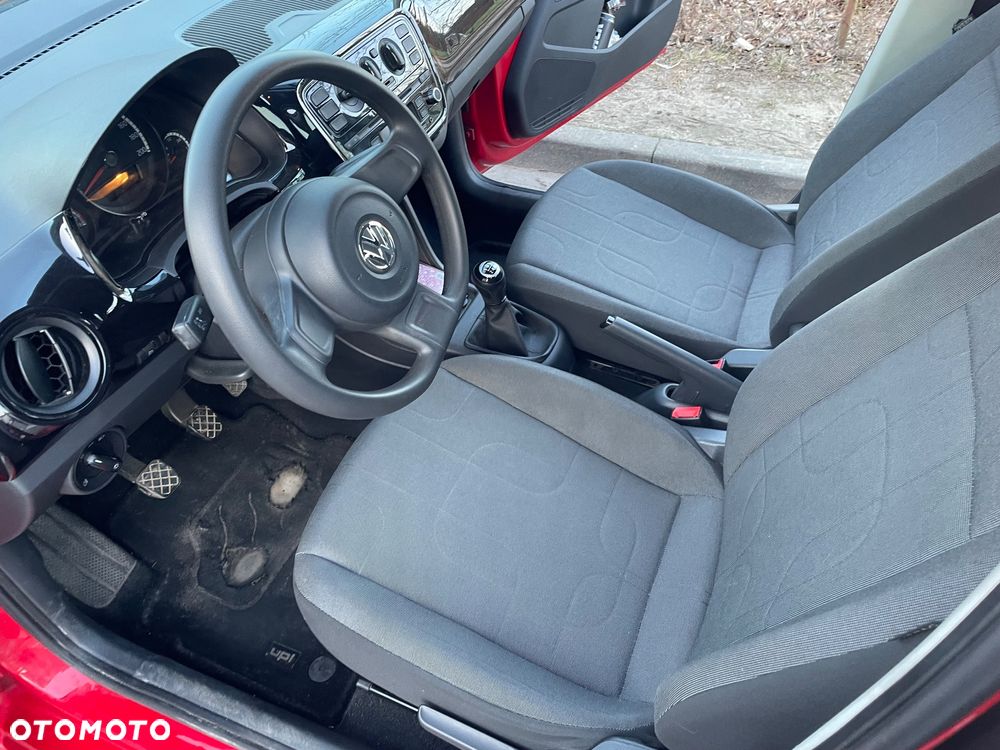 Volkswagen up! 1.0 high - 5