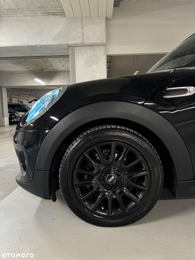 MINI Cooper Standard - 11