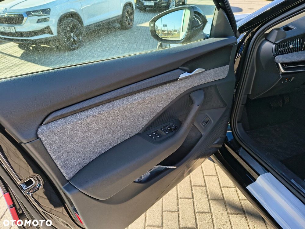 Skoda Superb 2.0 TDI SCR Drive DSG - 15