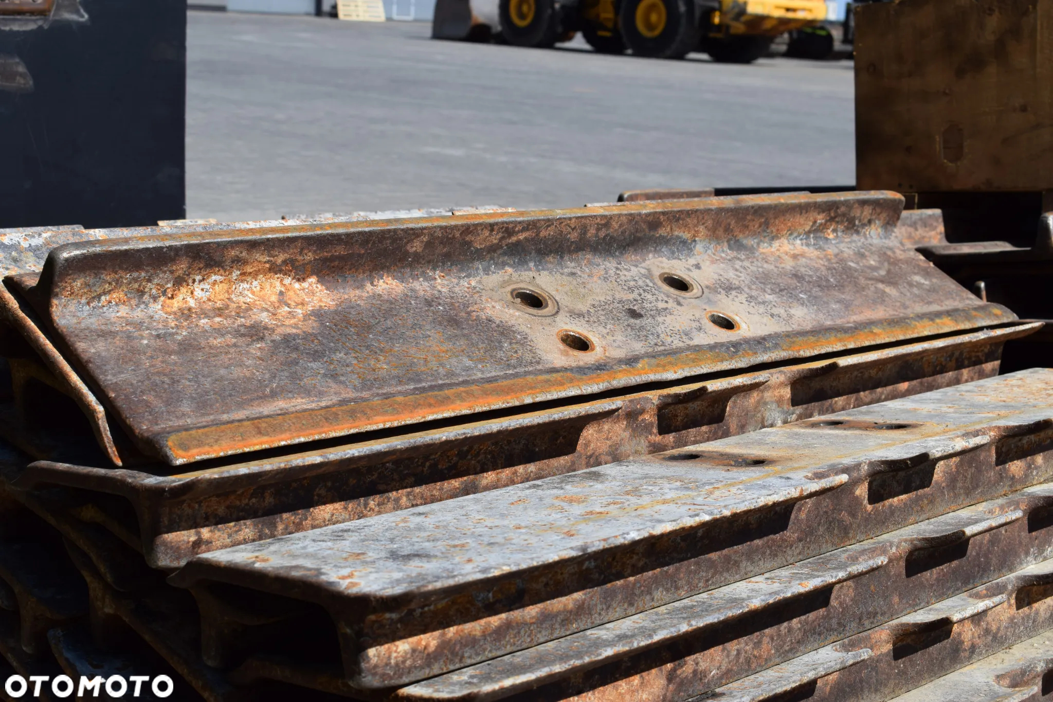 Płytka płyta klepka stopa błotniak Komatsu D65 Plus Type - 5