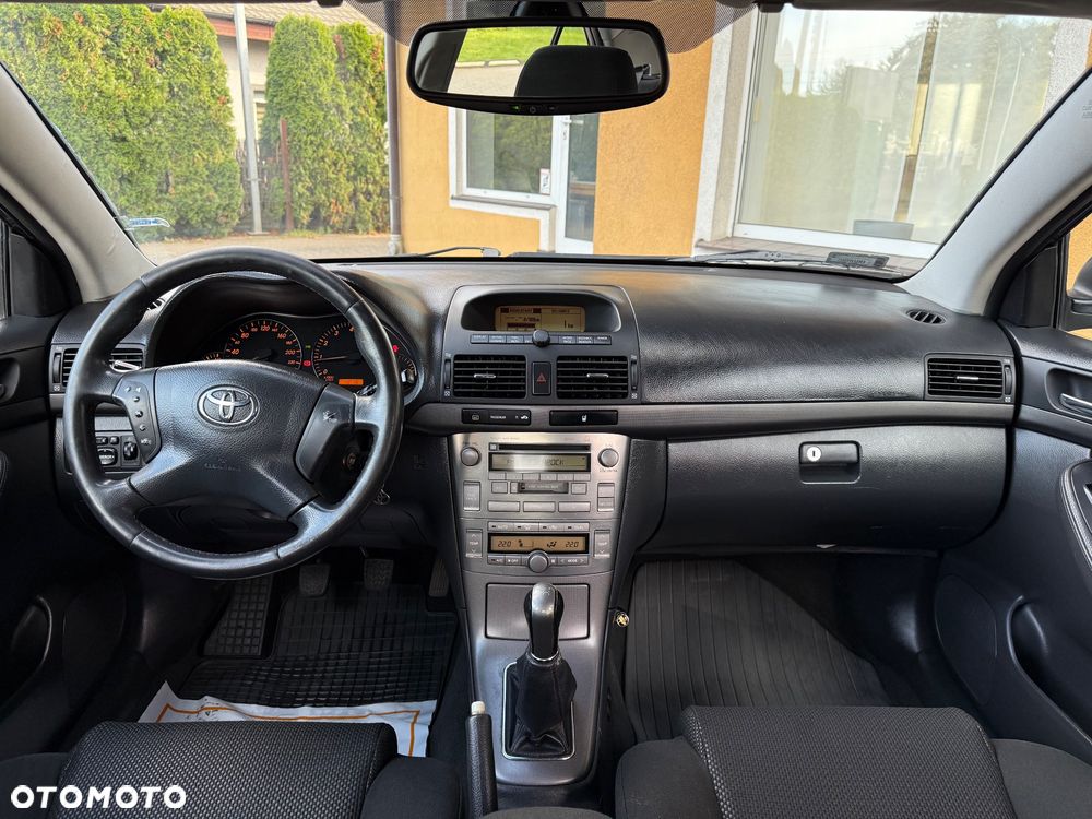 Toyota Avensis 2.0 VVT-i Prestige - 13
