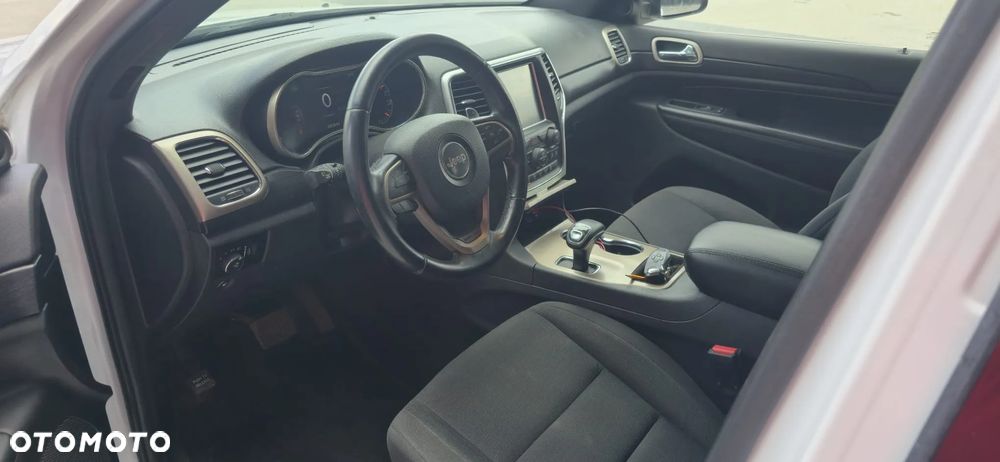 Jeep Grand Cherokee 3.6 V6 Laredo - 9