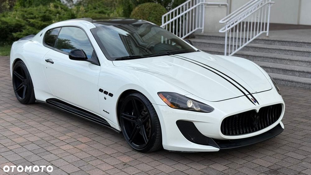 Maserati GranTurismo S - 19