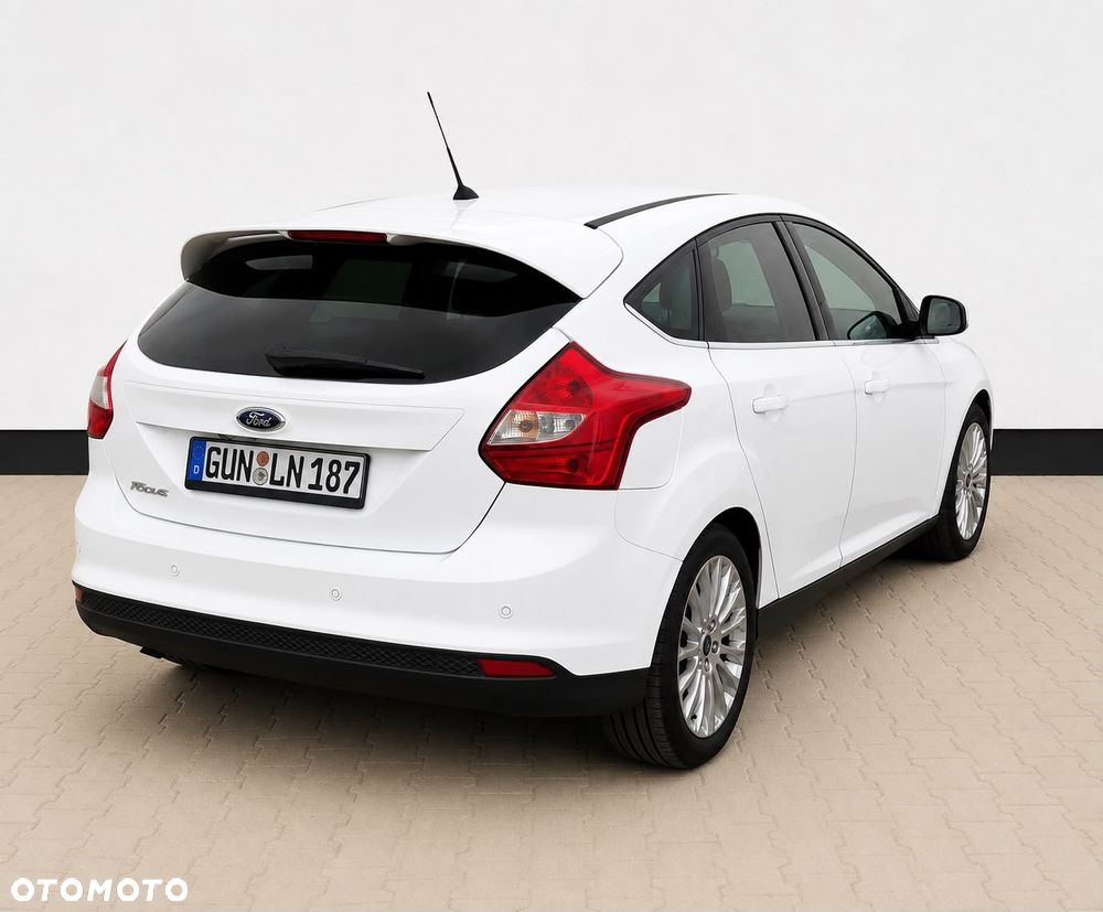 Ford Focus - 20