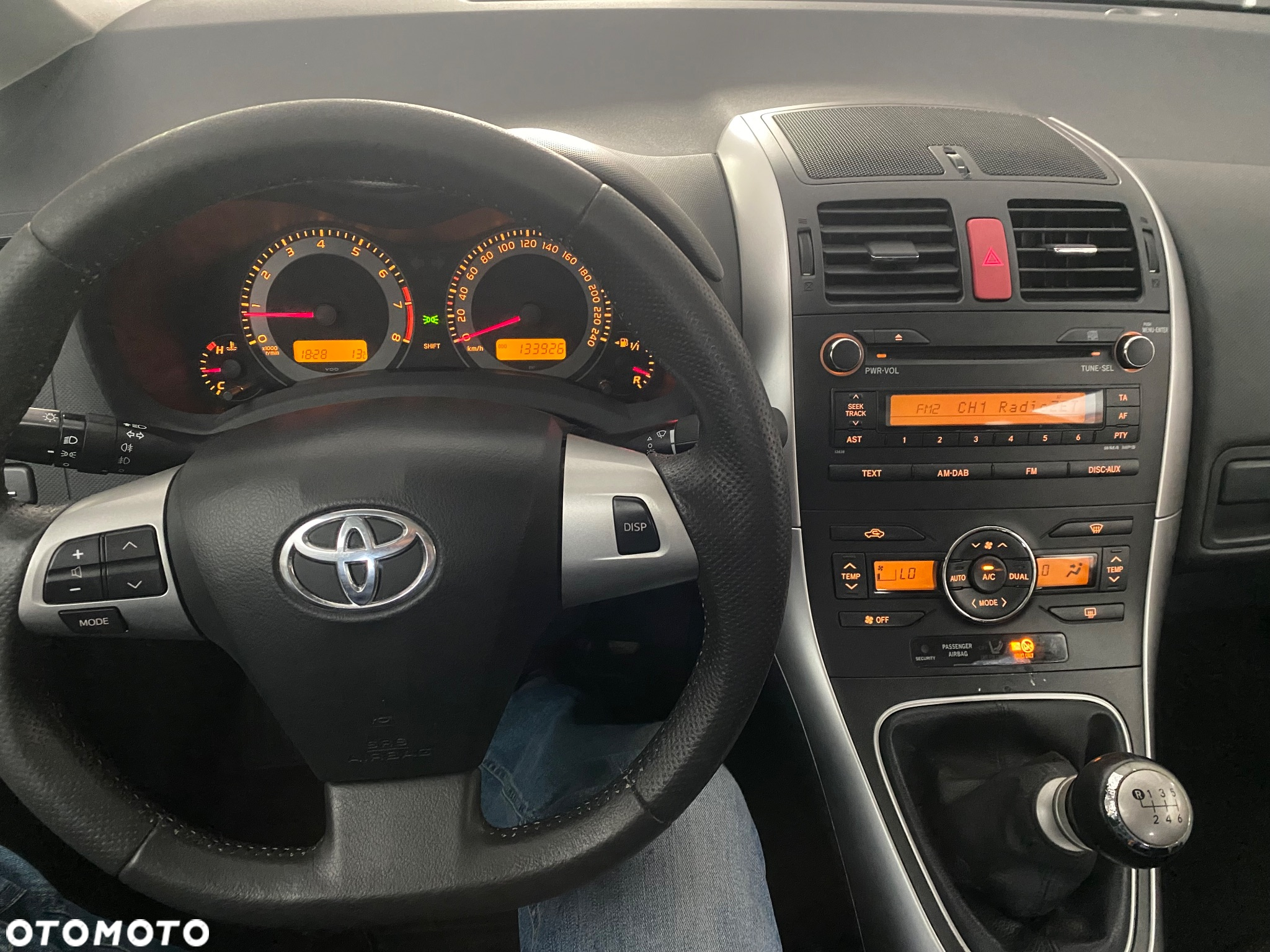 Toyota Auris 1.6 Club - 18