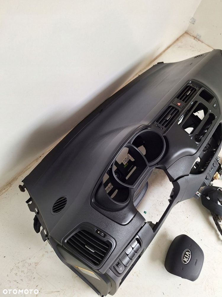 Kia Rio 3 III DESKA KOKPIT KONSOLA PODUSZKI PASY KOMPLETNA OE EU - 4