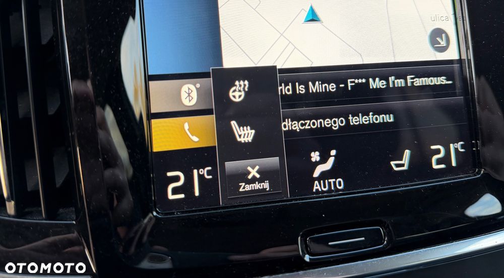 Volvo V90 T8 Twin Engine AWD Momentum - 25